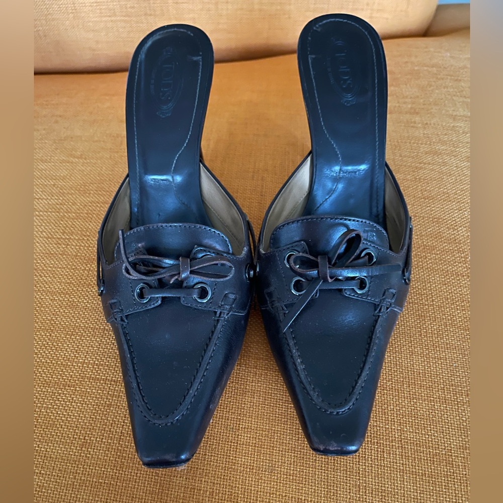 VINTAGE TOD’S BROWN MULES